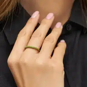 Lulu Copenhagen, Color Ring Willow Green_på hånd