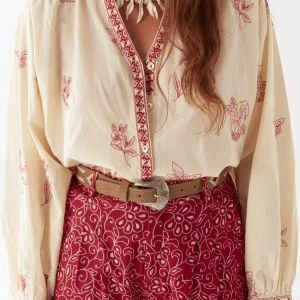 Margaux Blouse – Edelweiss Simply Red