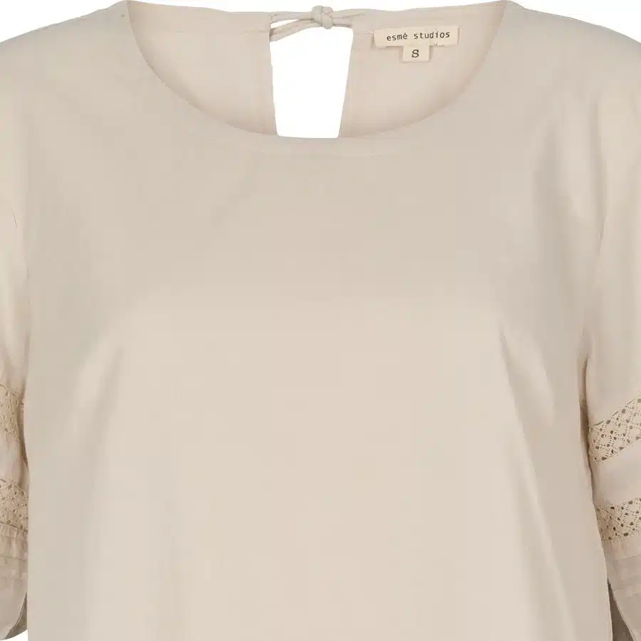 ESAmina Dress GOTS – Naturlig enkelthed i hverdagen