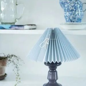 Petro 1 lampe i Grå Opal fra Pink Rose