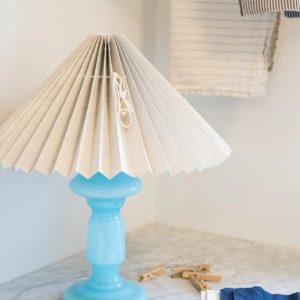 Petro 1 Lyseblå Opal lampe fra Pink Rose