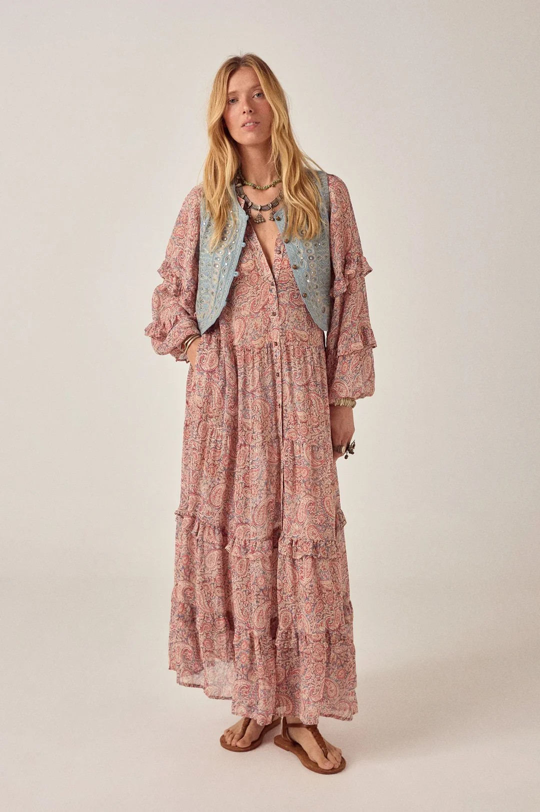 Paquita Dress Wild Dust Srinagar fra Maison Hotel