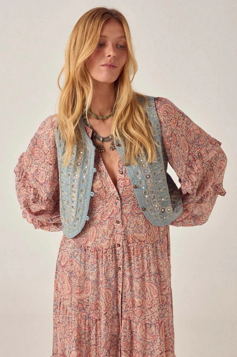Paquita Dress Wild Dust Srinagar fra Maison Hotel
