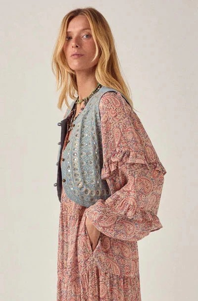 Paquita Dress Wild Dust Srinagar fra Maison Hotel