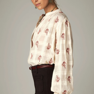 Birdie Blouse – White Ember fra Maison Hotel