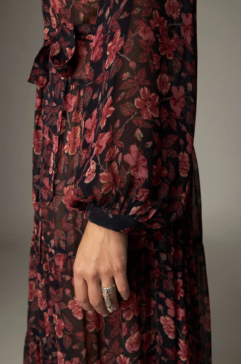 Nila Dress – Punk Pink fra Maison Hotel